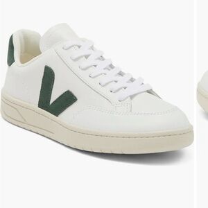 VEJA V-12 sneaker